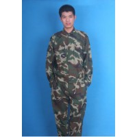 微波站地球站防雷达高频微波辐射分体服75db宽频段防护