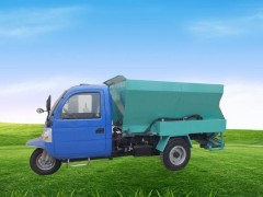 供应中农基业撒料车 自走式TMR饲料设备图2