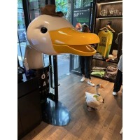 金华餐厅铁锅炖大鹅不锈钢雕塑