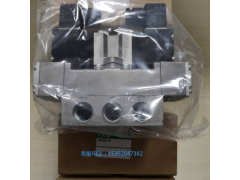 4F720-25-L-AC110V，CKD换向电磁阀