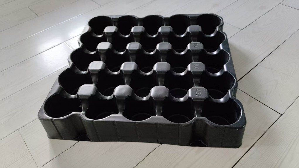 上海防静电耐高温吸塑盘定制 防静电吸塑托盘厂家广舟